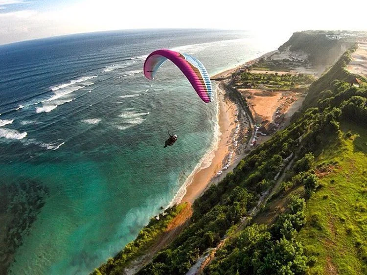 Timbis Paragliding
