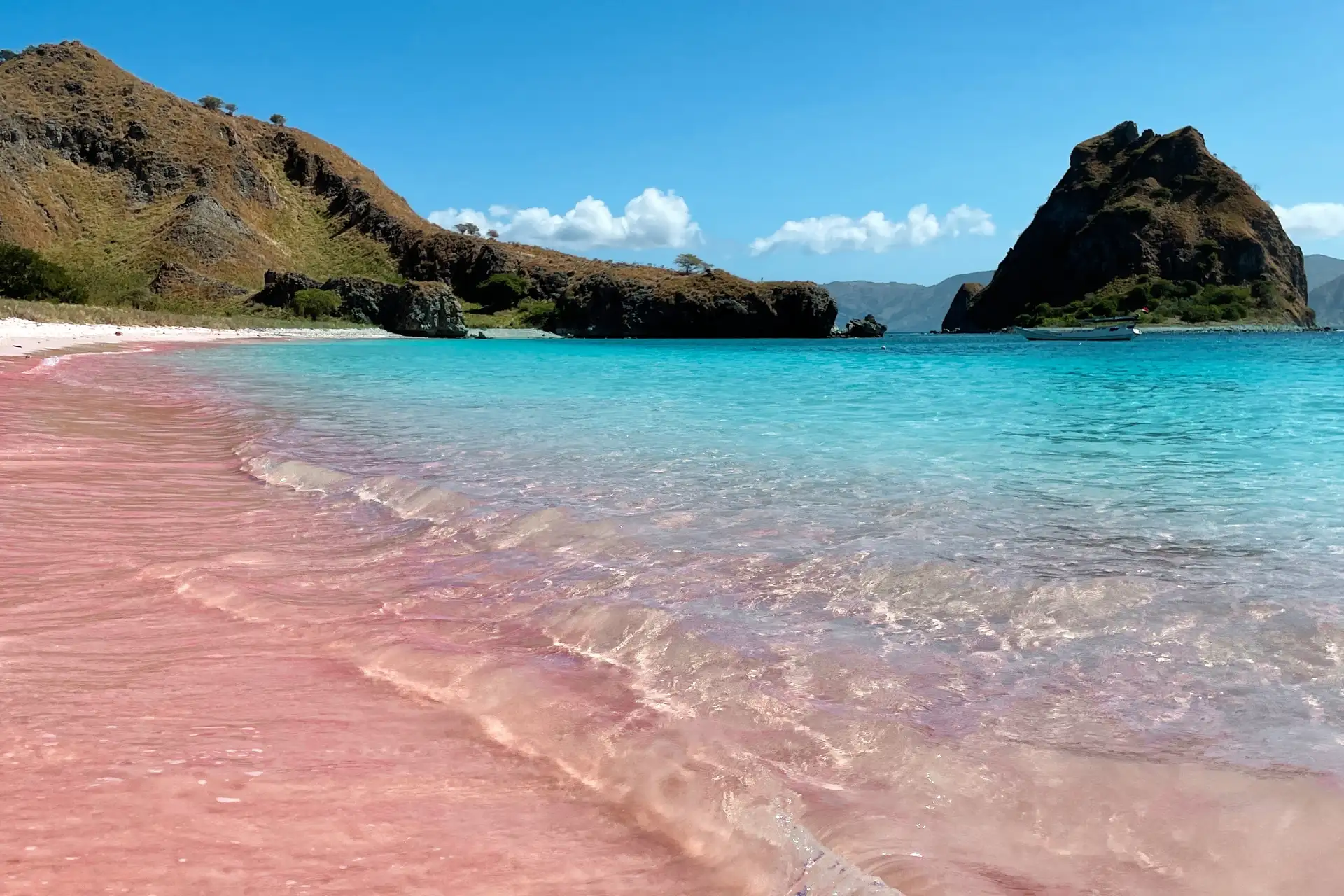 PAKET 3H2M LOMBOK - PINK BEACH TOUR