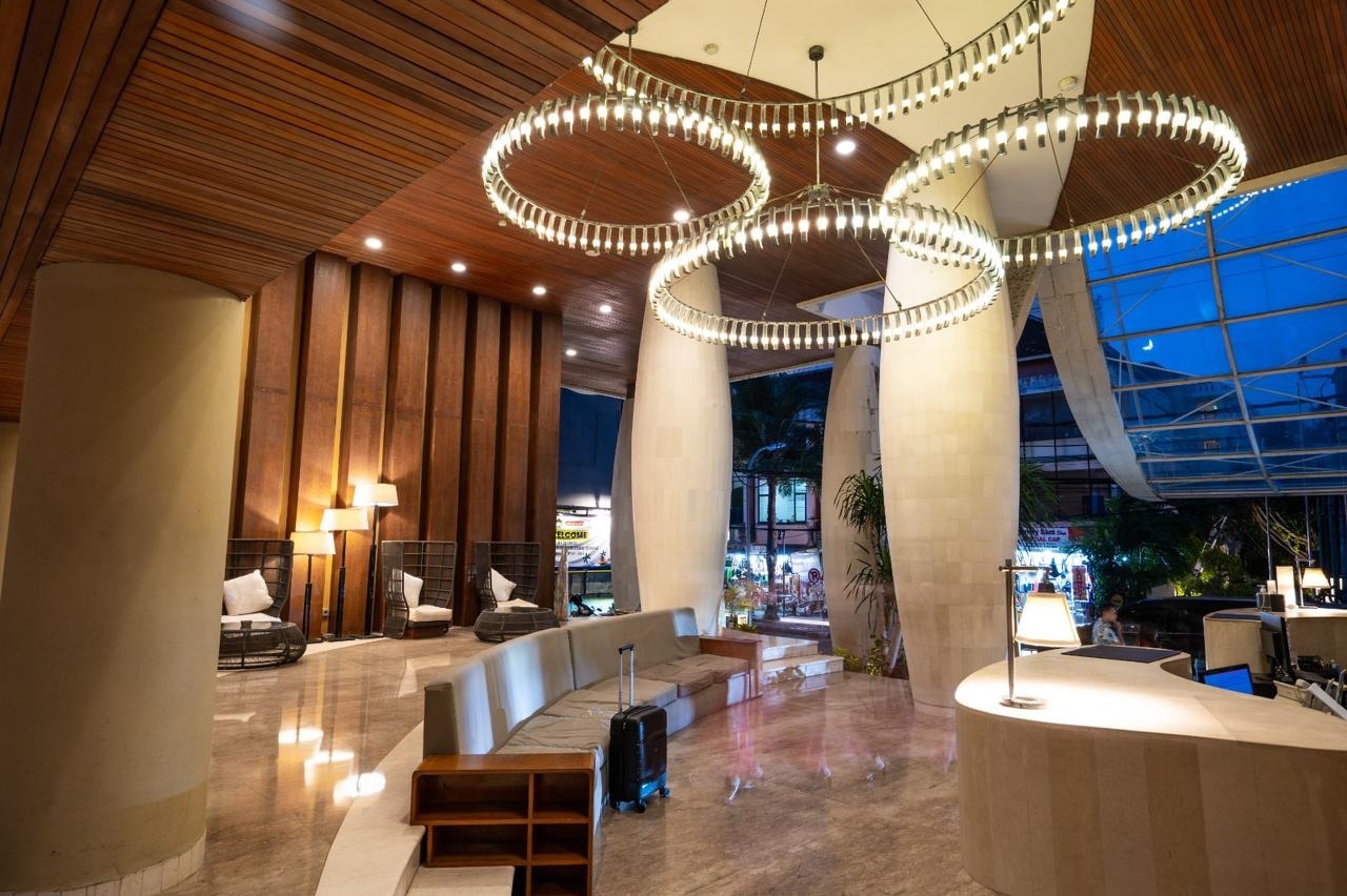 Bedrock Hotel Kuta bali